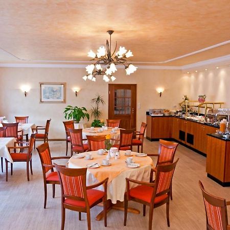 Hotel Rosenhof Kerpen  Extérieur photo