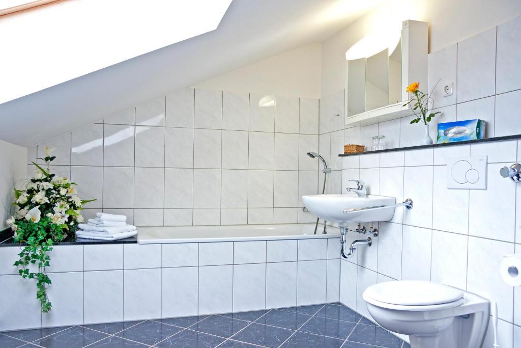 Hotel Rosenhof Kerpen  Extérieur photo